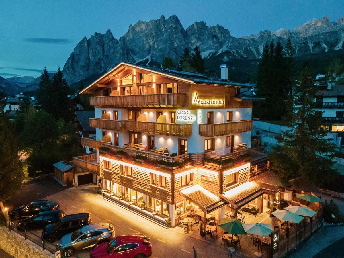 Hotel Ciasa Lorenzi Cortina dʼAmpezzo Exterior foto